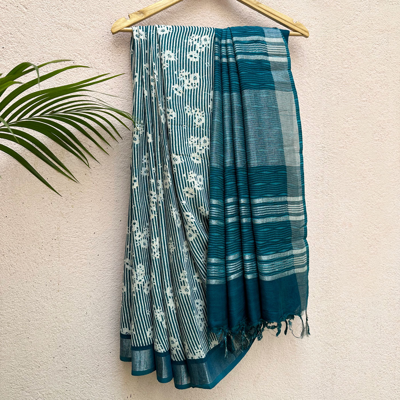 Layla Floral Printed Organic Linen Saree