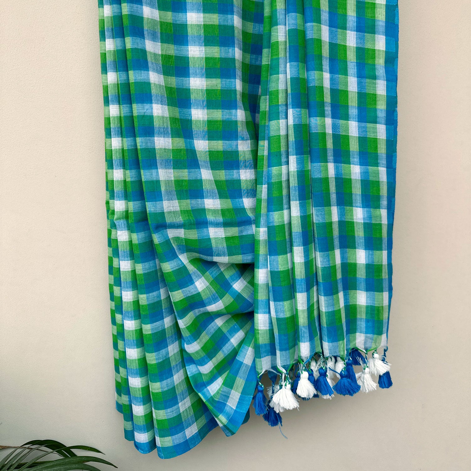 Neel Maadhav Mul Saree