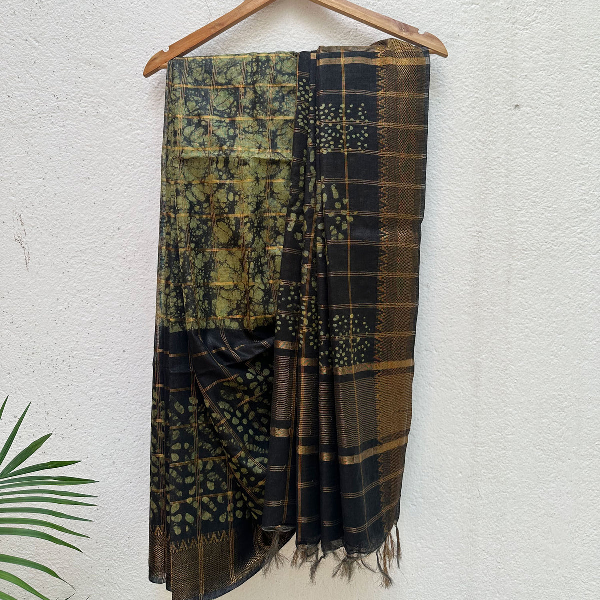 Ratnajyoti Batik Cotton Silk Saree
