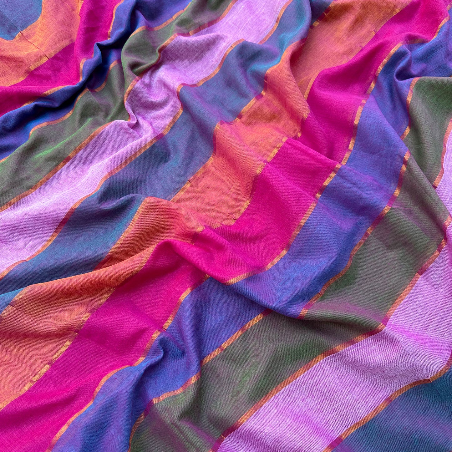 Saakshee Mul Saree