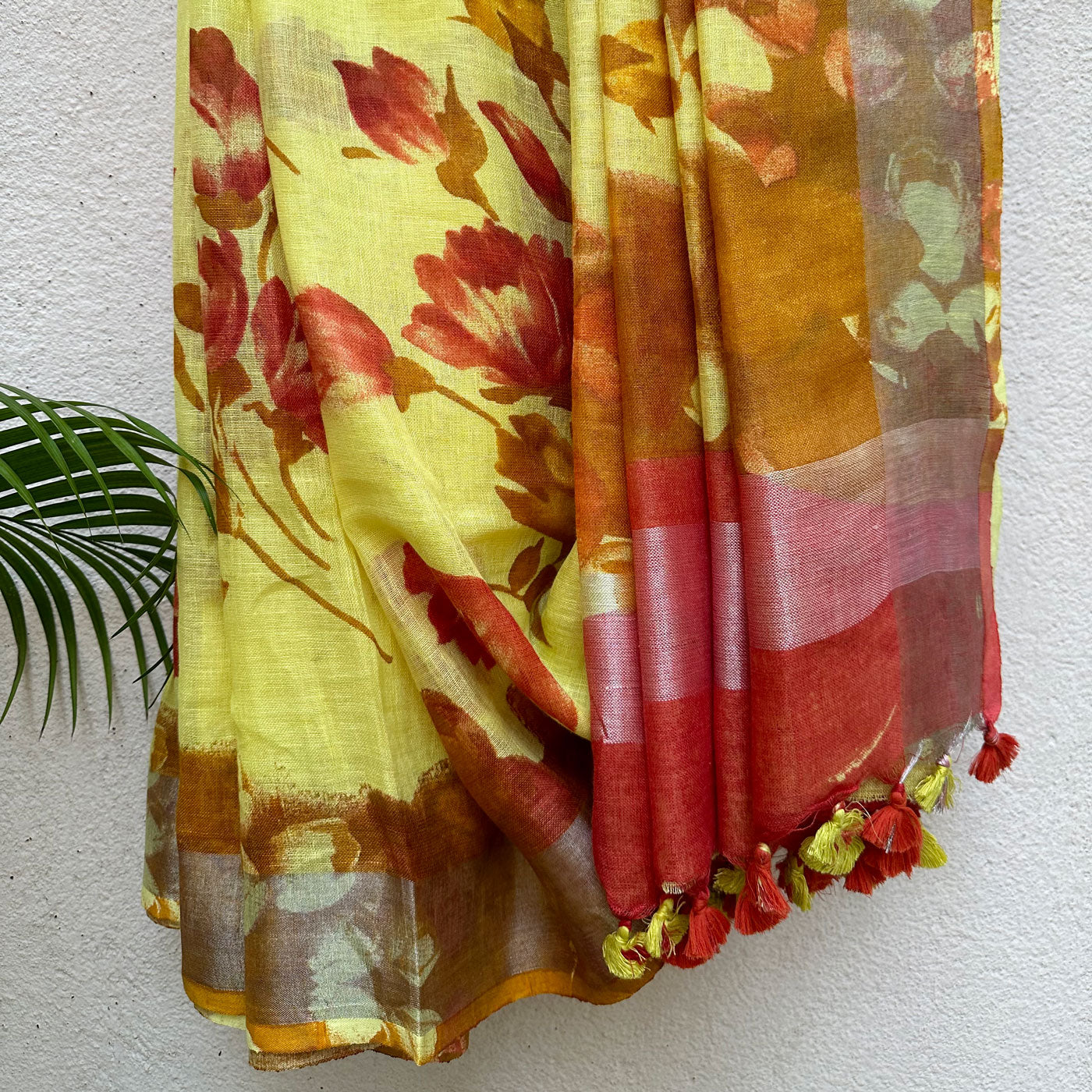 Stylish Spring Handblock Printed Pure Linen Saree