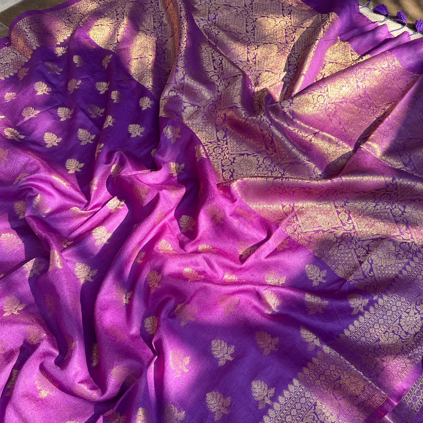 Zara Jacquard Cotton Silk Saree