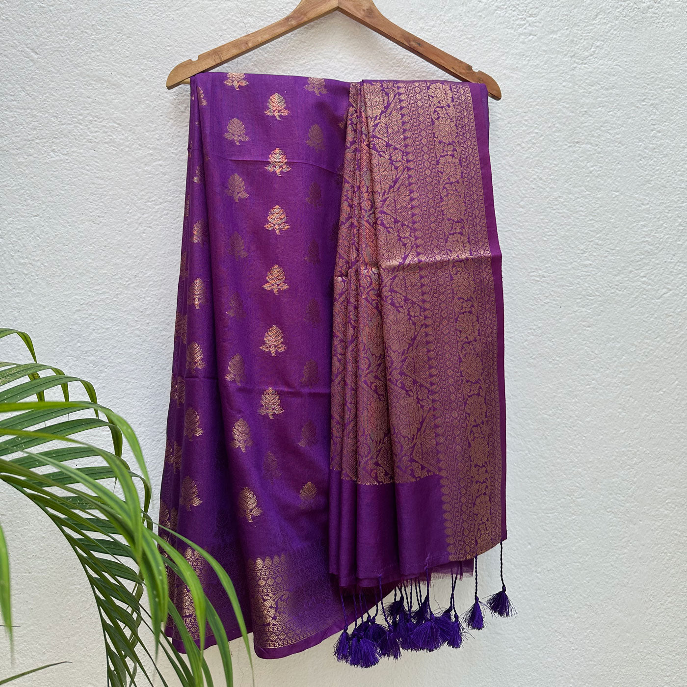 Zara Jacquard Cotton Silk Saree