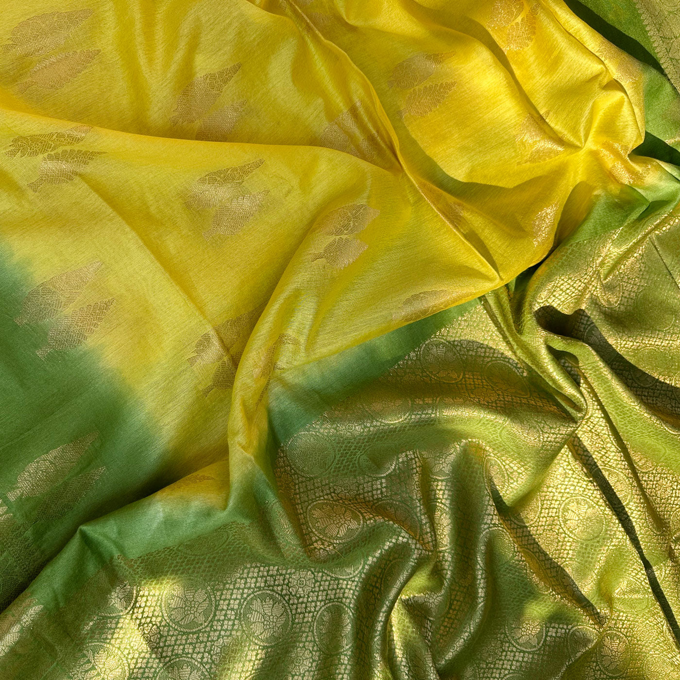 Zeenat Jacquard Cotton Silk Saree
