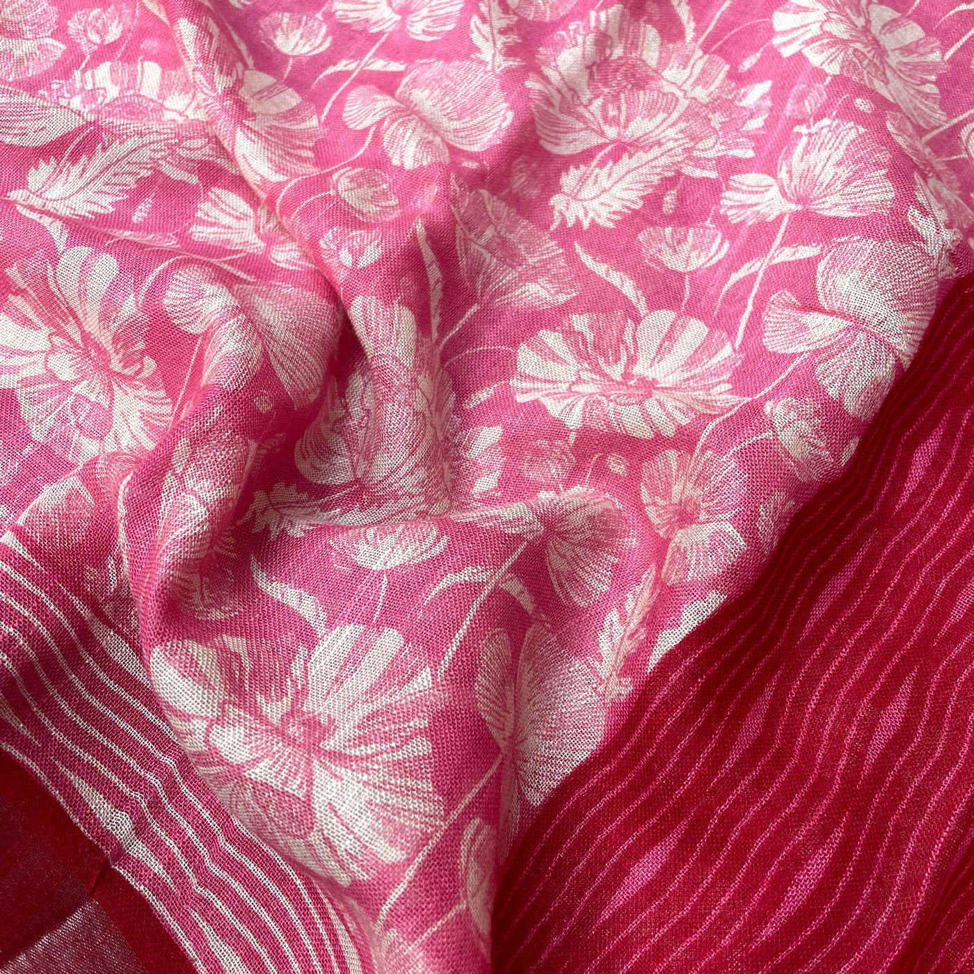 Strawberry Thief Poppies Organic Linen Saree