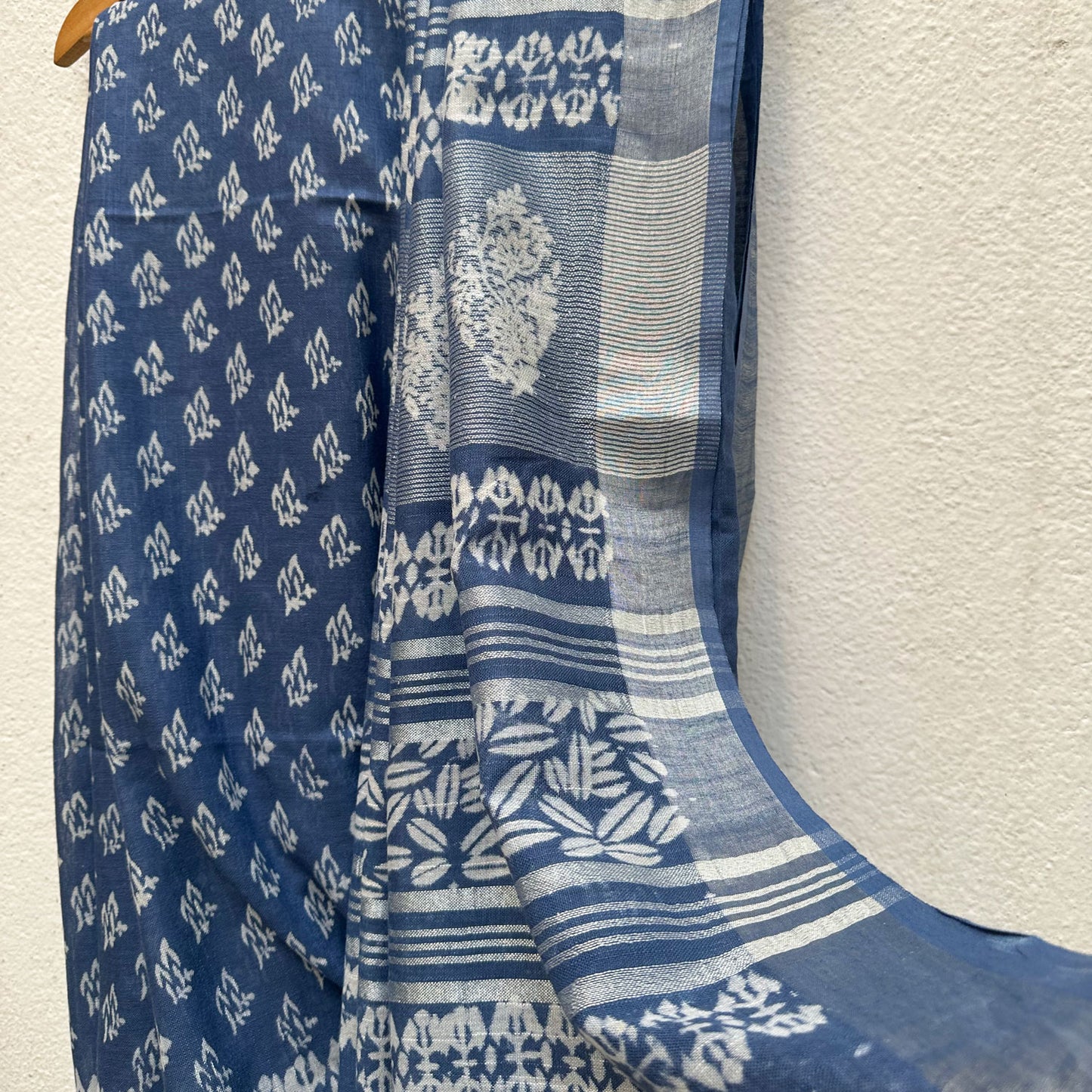 Aendri Flora Indigo Hand Block Cotton Linen Saree