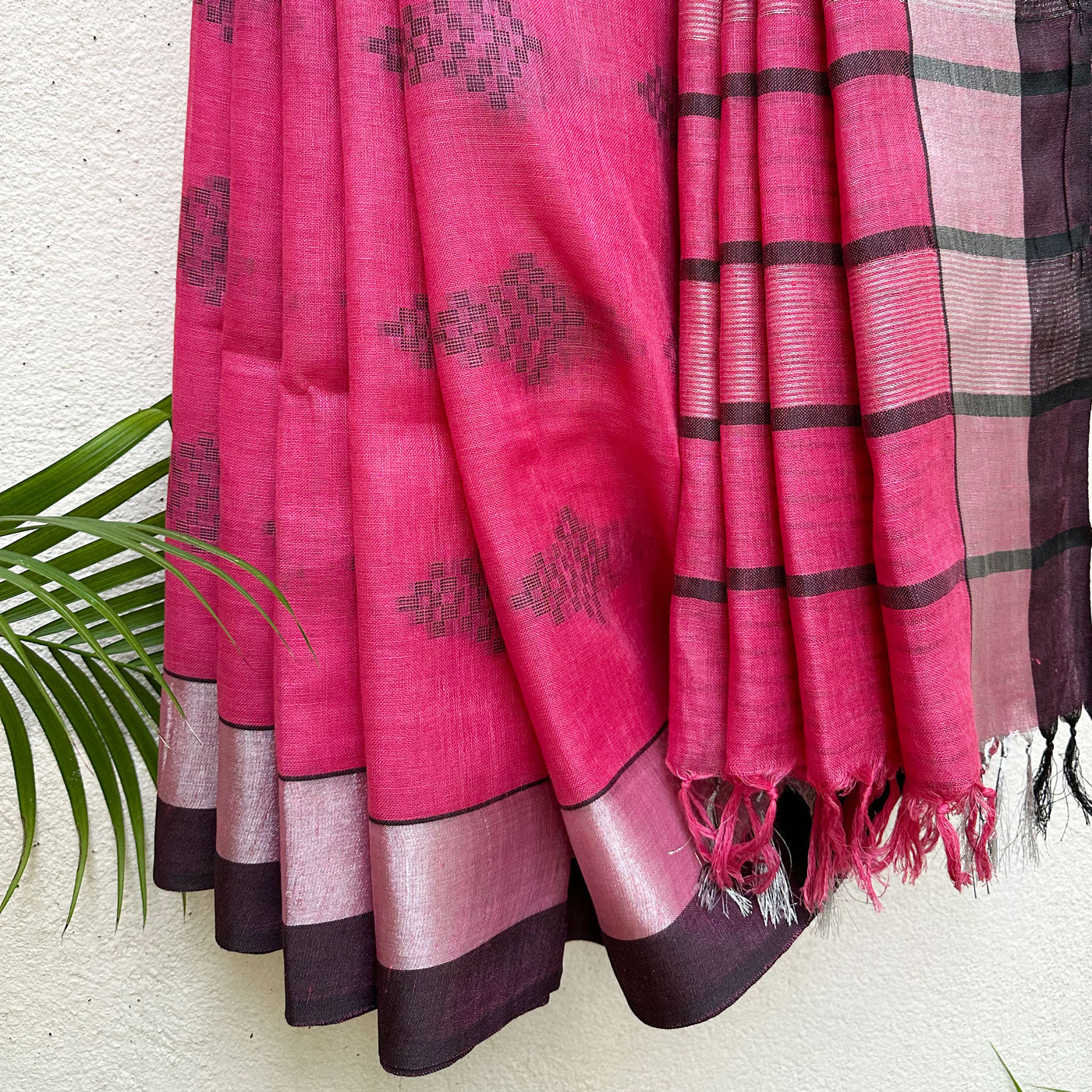 Badragandhari Linen Saree