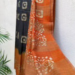 Load image into Gallery viewer, Blackberry Cordial Batik Cotton Silk Saree
