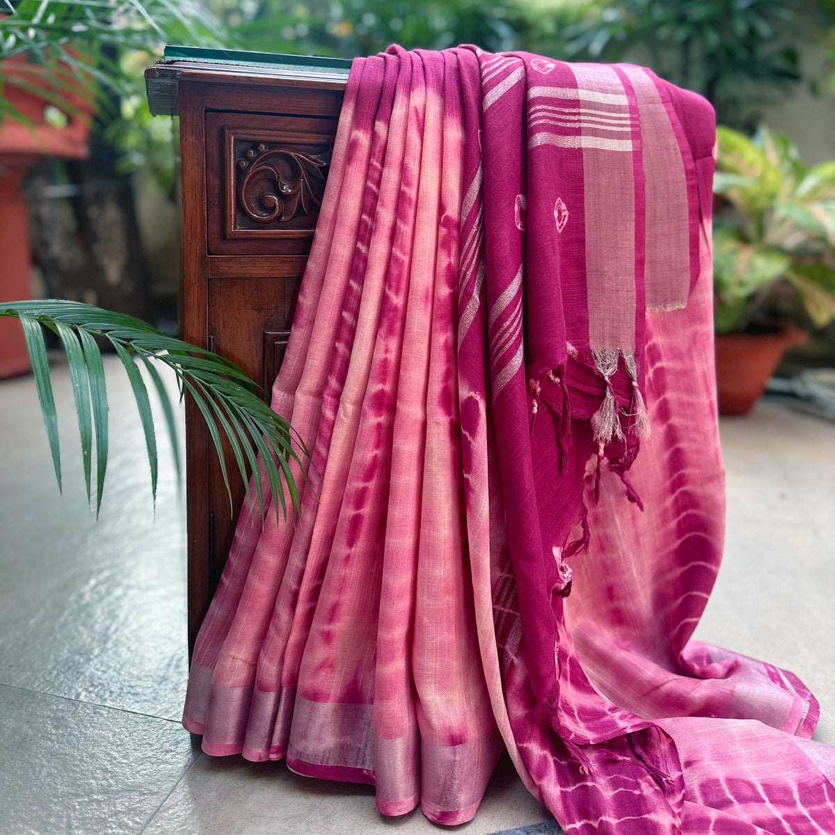 Cabaret Shibori Cotton Linen Saree