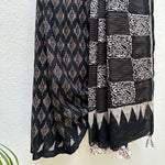 Load image into Gallery viewer, Dinkar Handblock Kota Doria Saree
