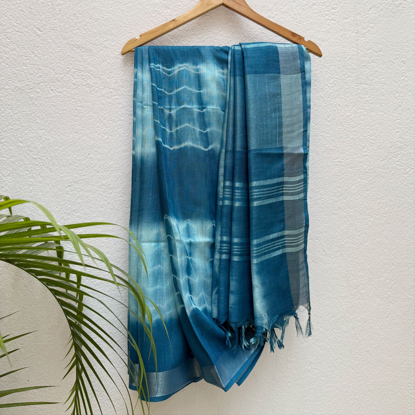 Diva Blue Shibori Cotton Linen Saree