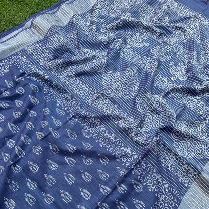 Closeup of hand block print indigo cotton silk saree with striped pallu with arabesque motifs – The Thread Weavers
