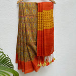 Load image into Gallery viewer, Genda Phool Cotton Viscose Printed Saree
