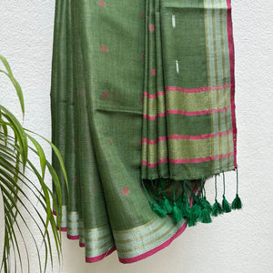 Grasshopper Cotton Metallic Saree