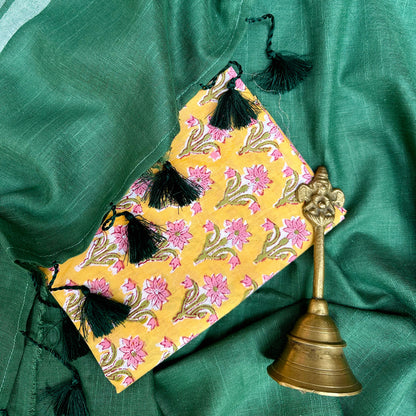 Green Oasis Cotton Saree with Printed Blouse