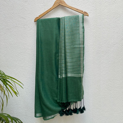 Dahlia Bloom Cotton Saree with Printed Blouse