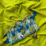 Load image into Gallery viewer, Hariyali Mul Saree with Printed Blouse

