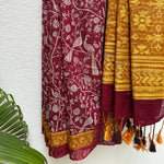 Load image into Gallery viewer, Haute Red Peacock Cotton Silk Printed Saree
