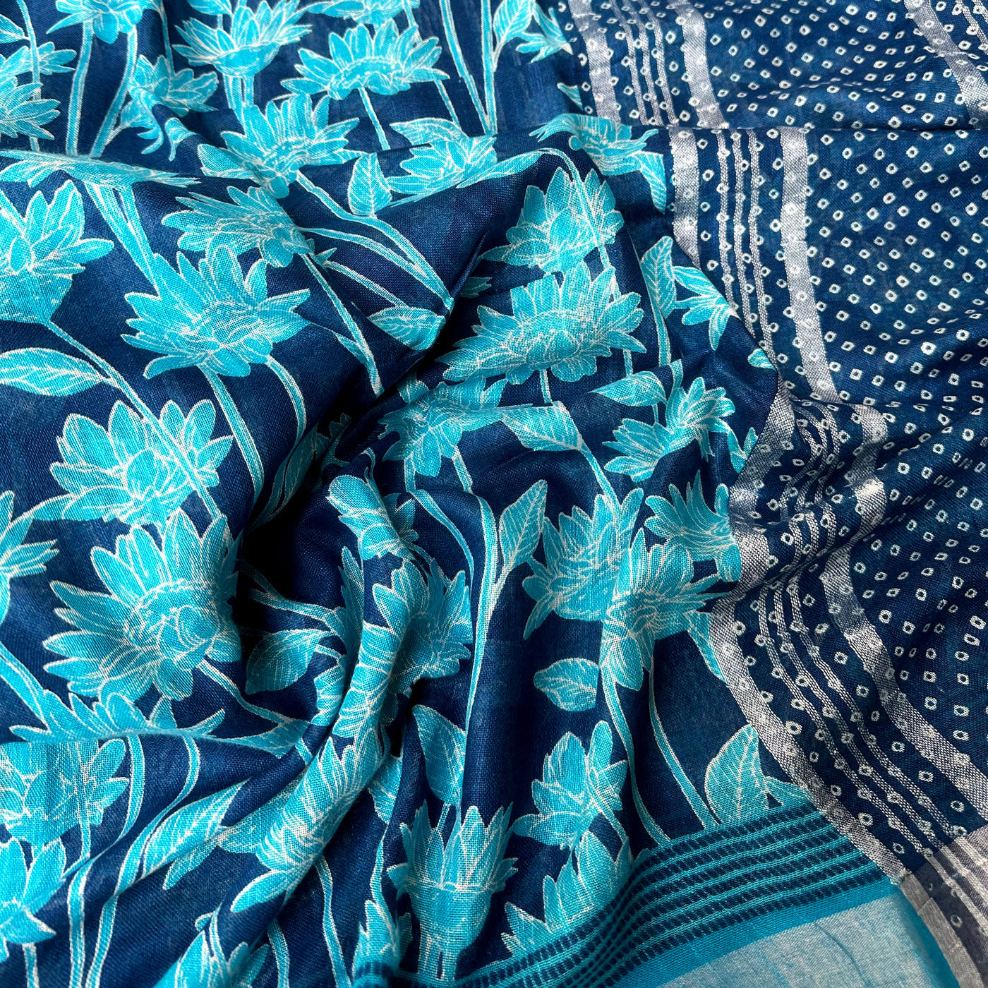 Ivanetti Dahlia Printed Organic Linen Saree