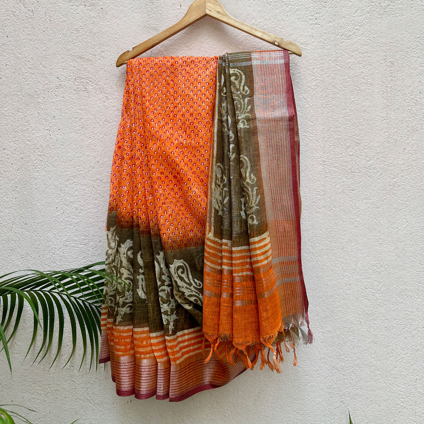 Kaasa Pathar Handblock Printed Pure Linen Saree