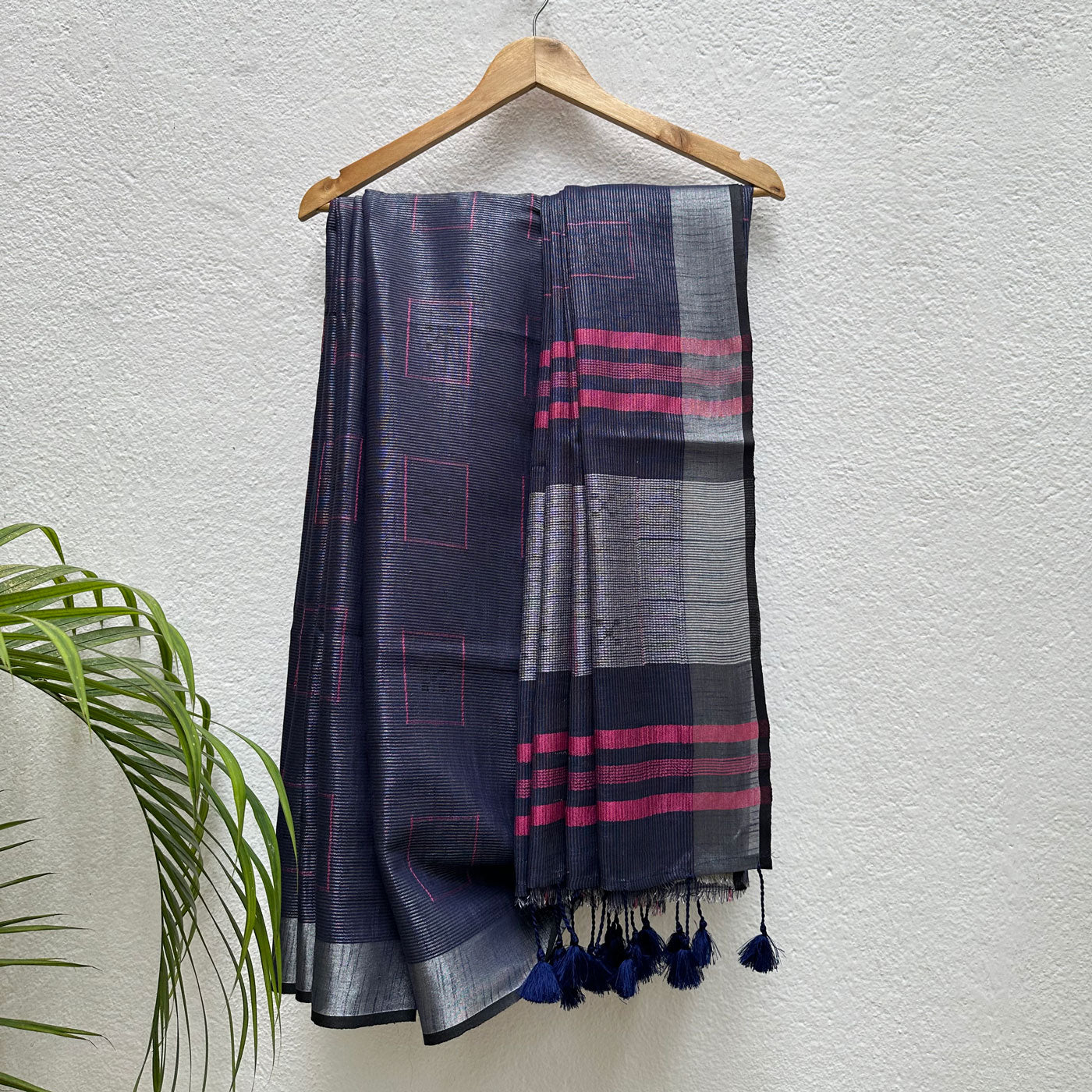 Midnight Lighting Cotton Metallic Saree