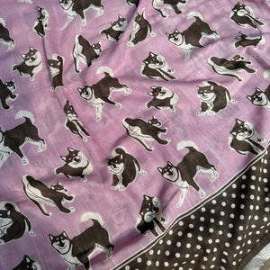 Much Wow lavender cotton Shiba Inu dog print saree closeup with charcoal print, polka dot border and dark charcoal zari pallu, Zoomies Collection
