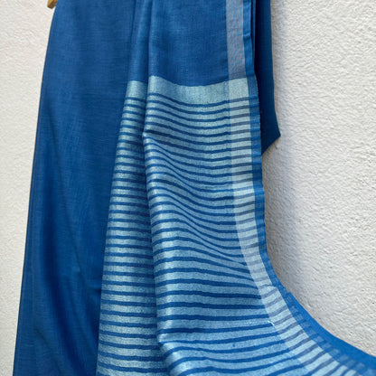Neele Neele Ambar Cotton Saree with Printed Blouse