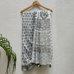 Load image into Gallery viewer, Neerja Handblock Kota Doria Saree
