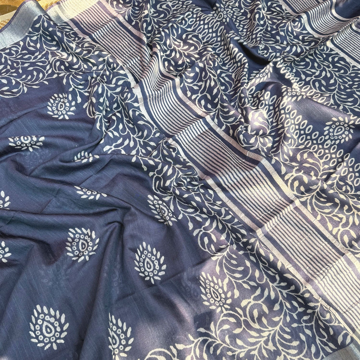Nergis Indigo Hand Block Cotton Cotton Silk Saree