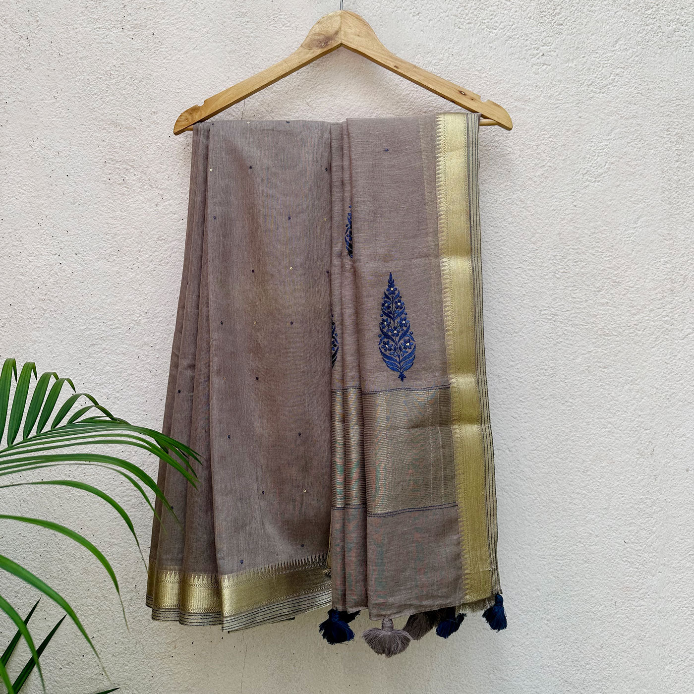 Nivam embroidered Chanderi Silk Saree