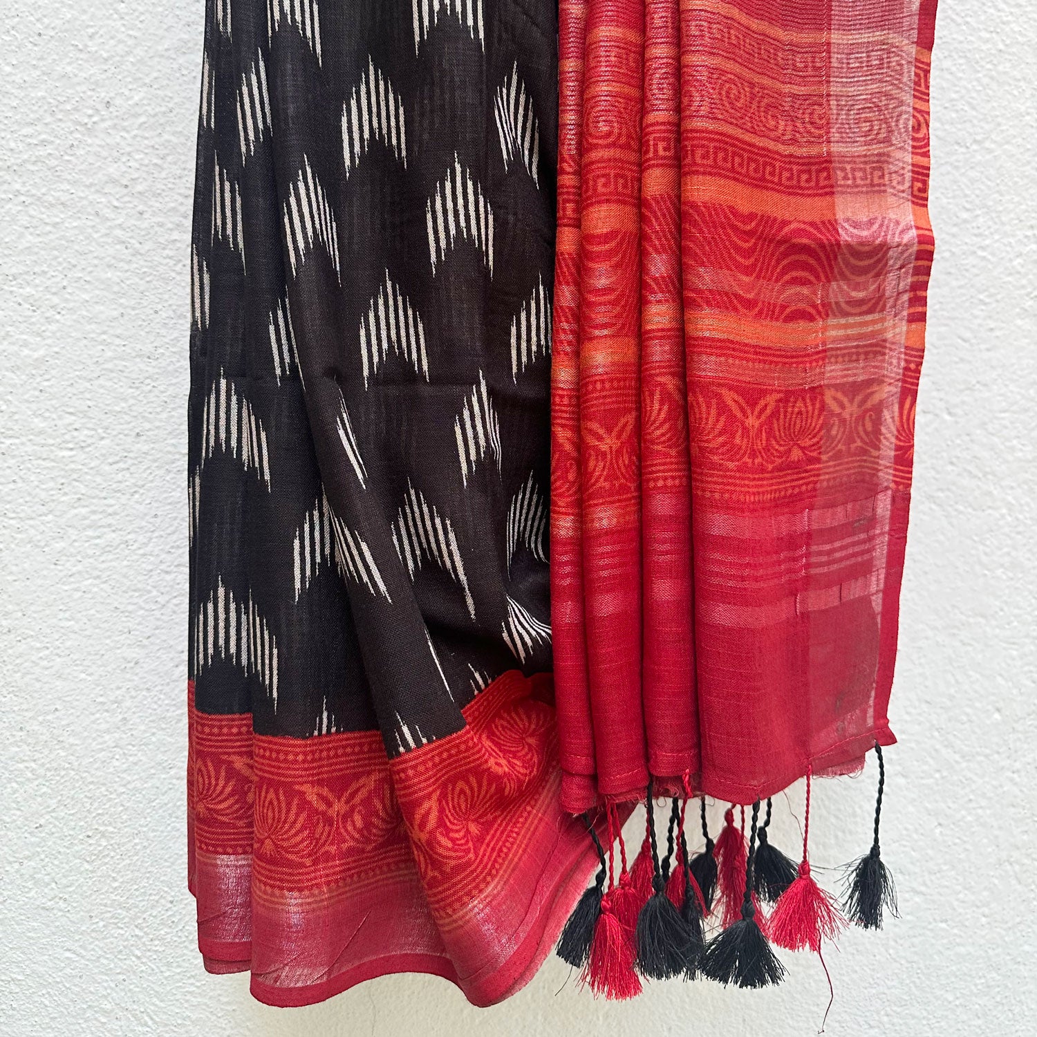 Pirate Black Cotton Linen Saree