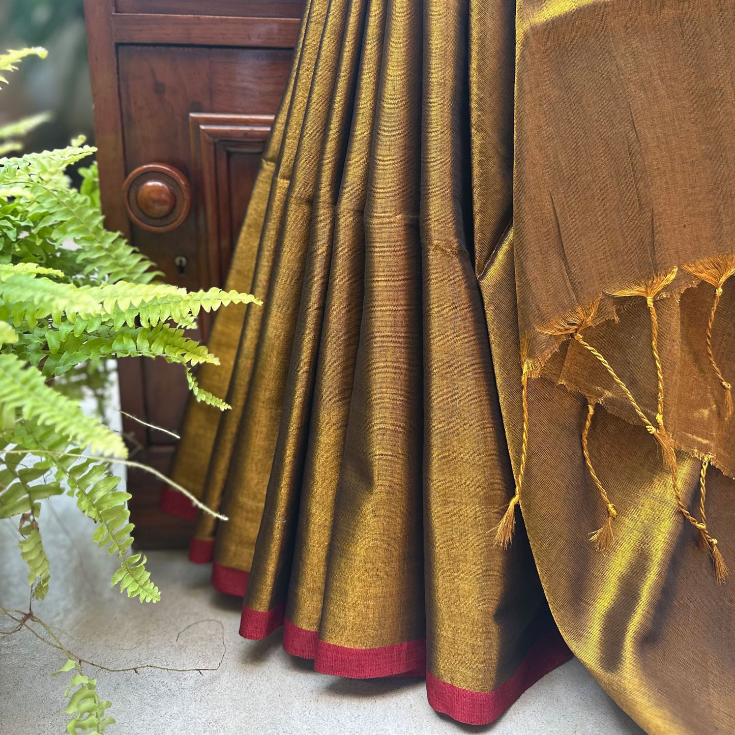 Raag Khamaj Mul Tissue Saree