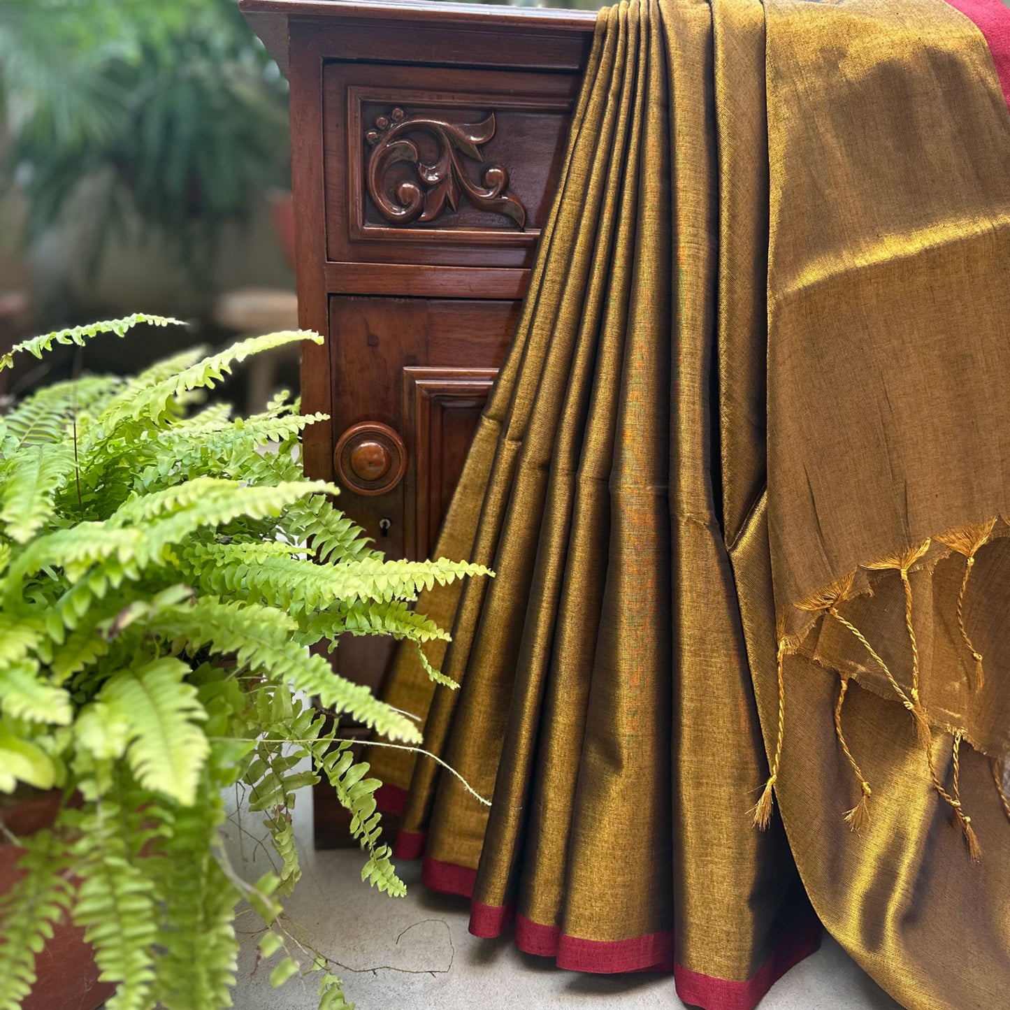 Raag Khamaj Mul Tissue Saree