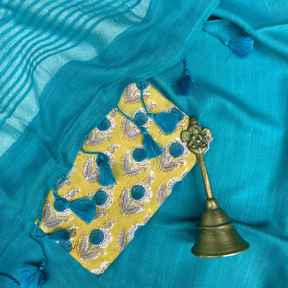Saat Samundar Cotton Saree with Printed Blouse