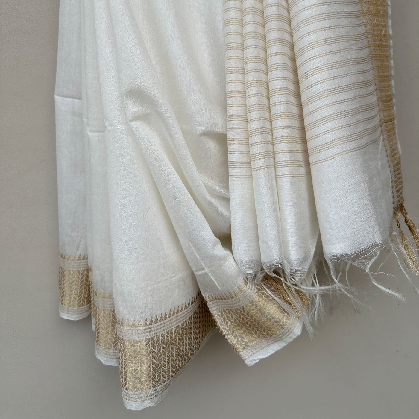 Shveni Cotton Silk Saree