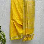 Load image into Gallery viewer, Spectra Yellow Cotton Saree with Printed Blouse
