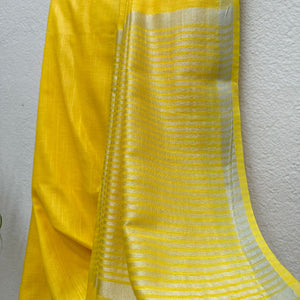Spectra Yellow Cotton Saree with Printed Blouse