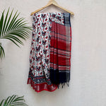 Load image into Gallery viewer, Stockholm Printed Organic Linen Saree
