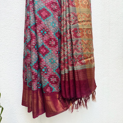 Sunehri Aztec Cotton Silk Printed Saree