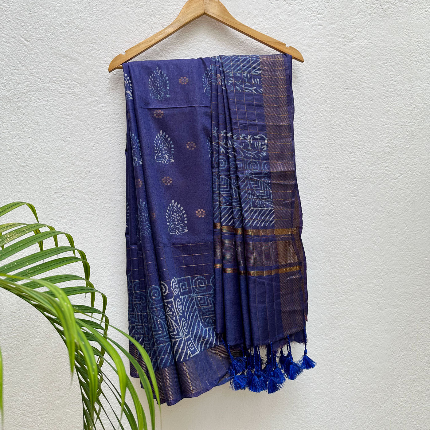 Suryamukhi Handblock Printed Cotton Silk Saree