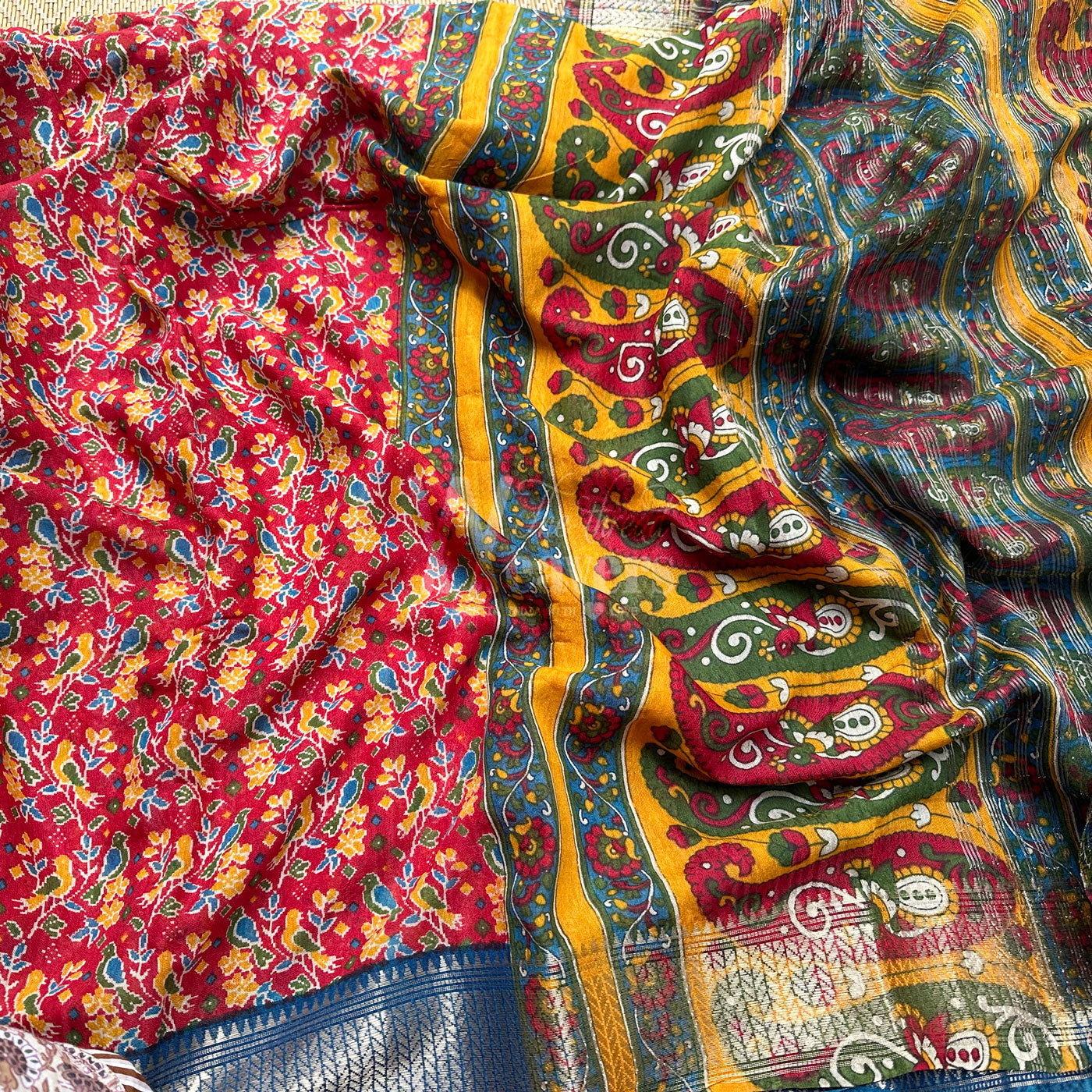 Swara Printed Maheshwari Border Saree
