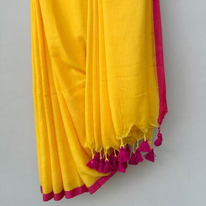 Swarna kamal Mul Saree with Printed Blouse