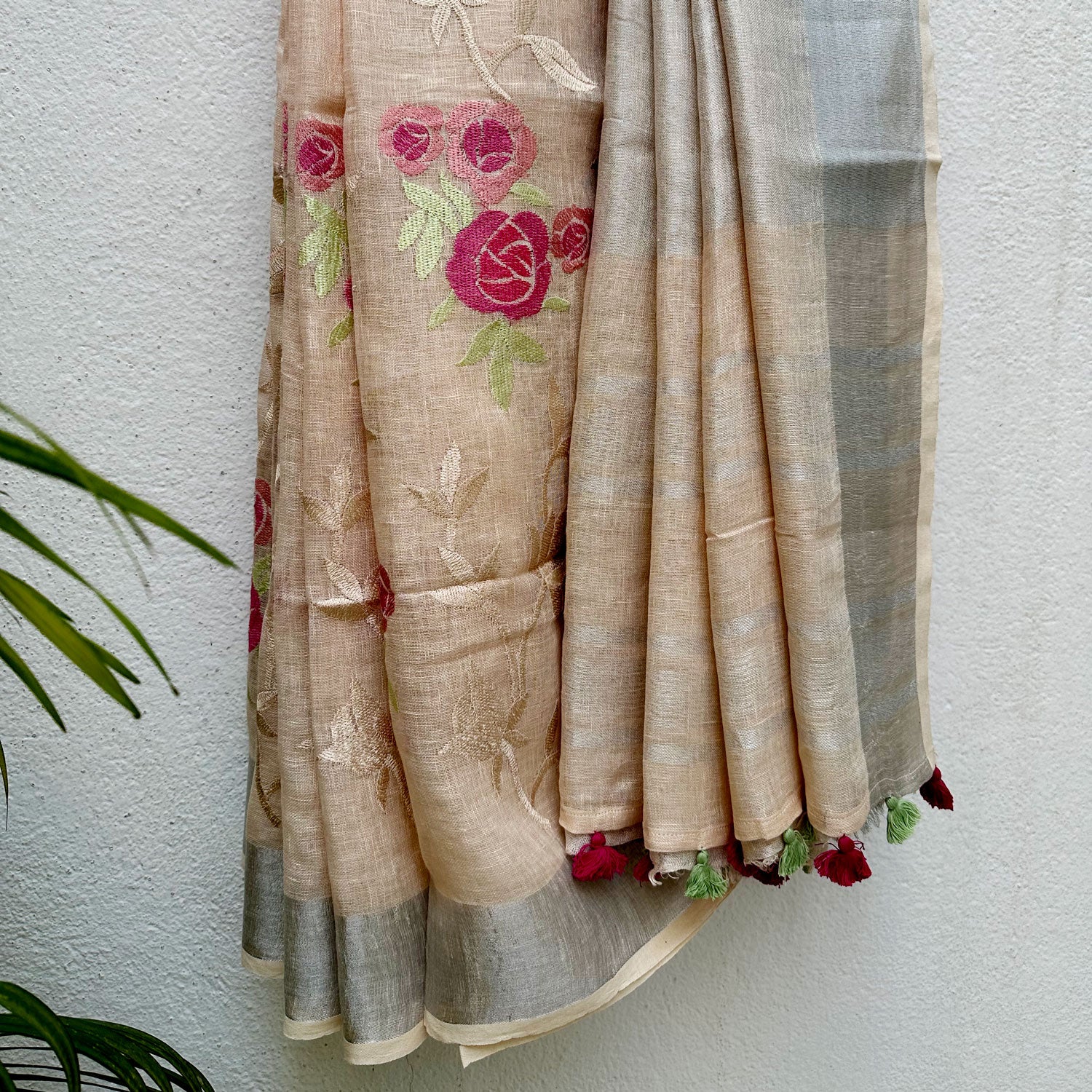 Urban Garden Linen  Embroidered Saree