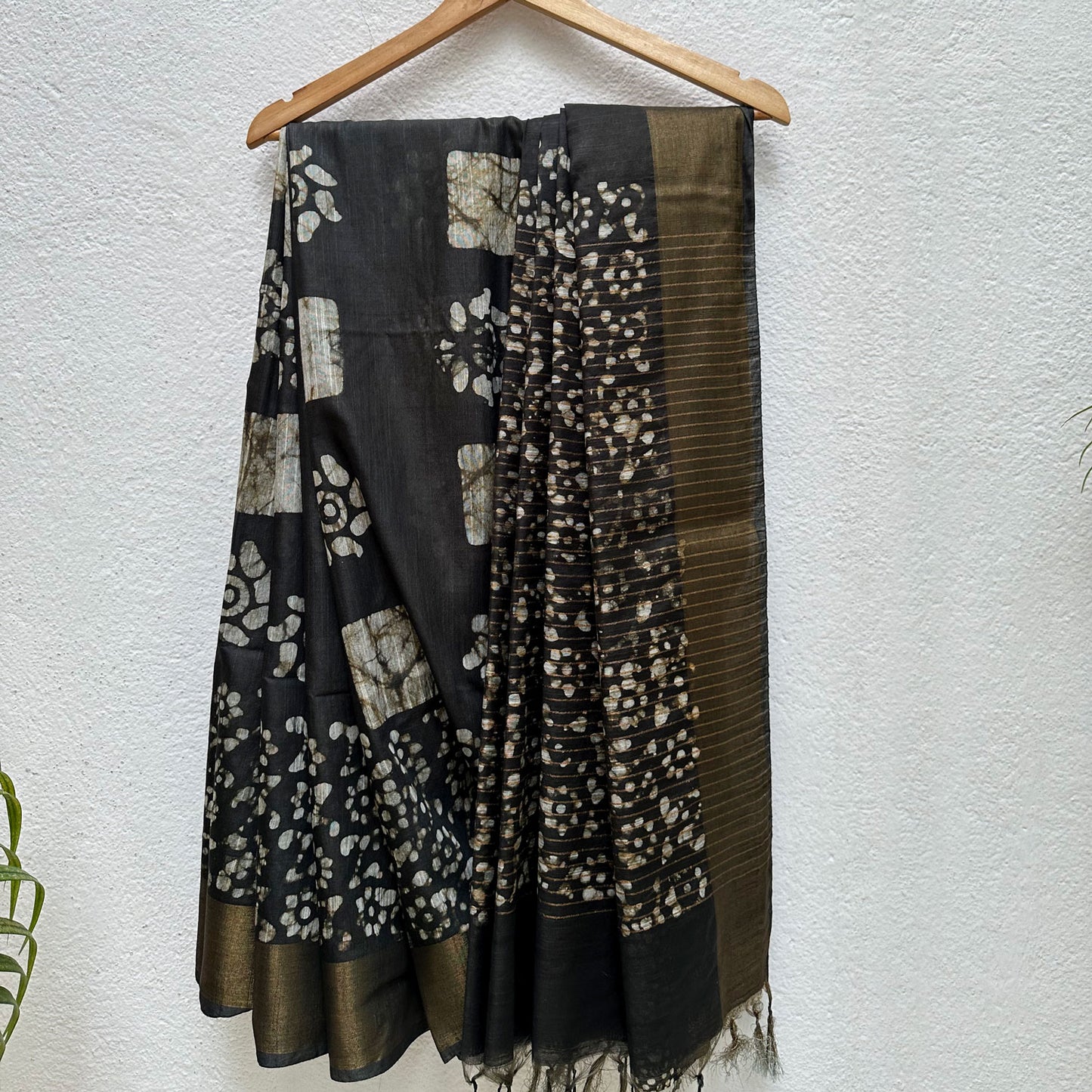 Vampire Black Batik Cotton Silk Saree