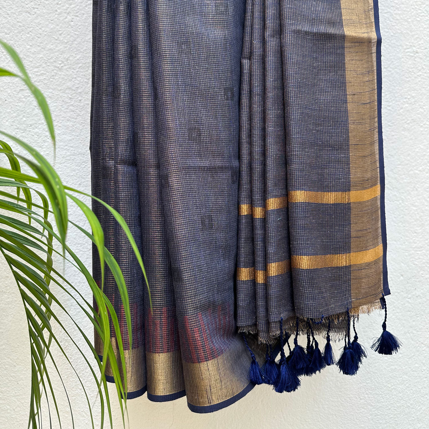 Volcanic Grey Cotton Metallic Saree