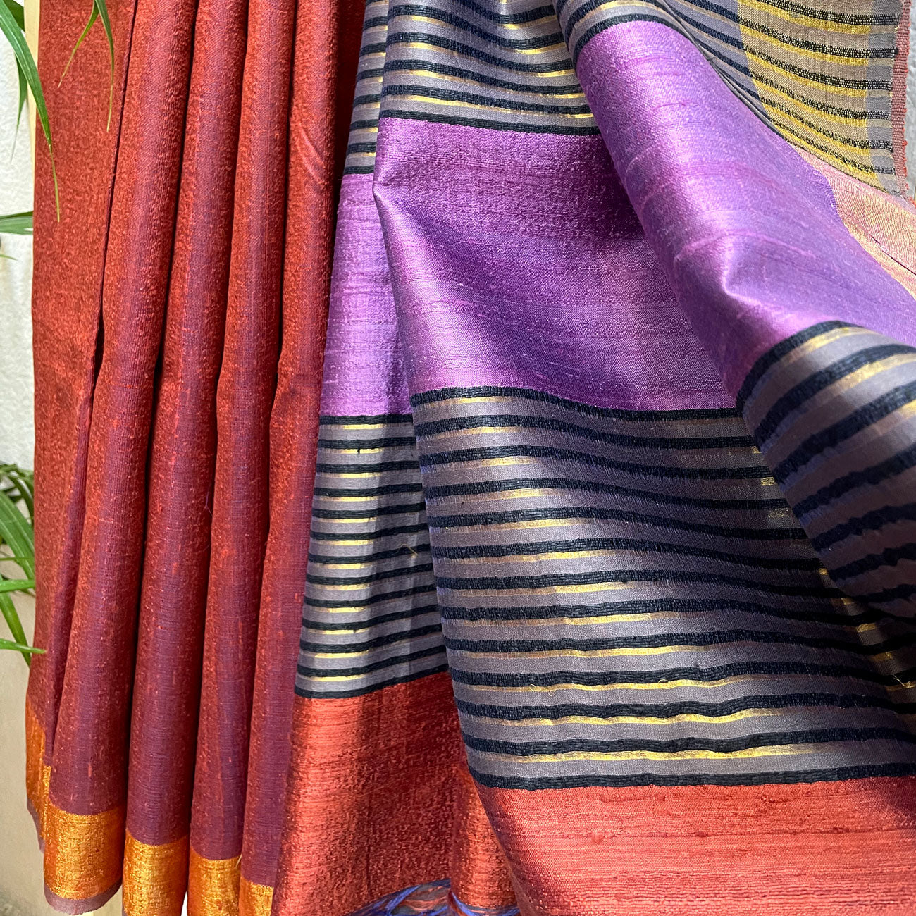 Chilli Pepper Tussar Dupion Silk Saree